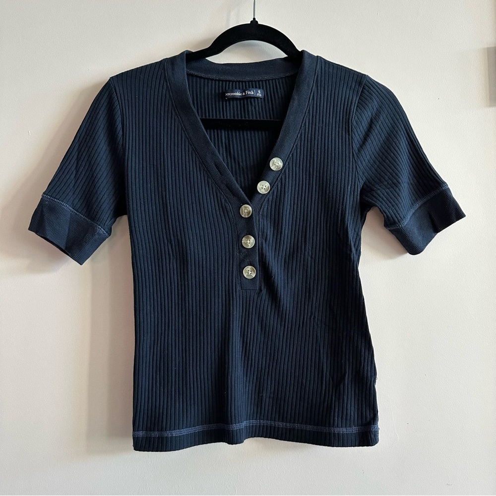 A&F Navy Ribbed Henley - Picture 5 of 6